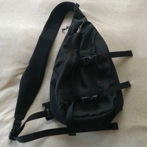 Patagonia Atom Sling Backpack